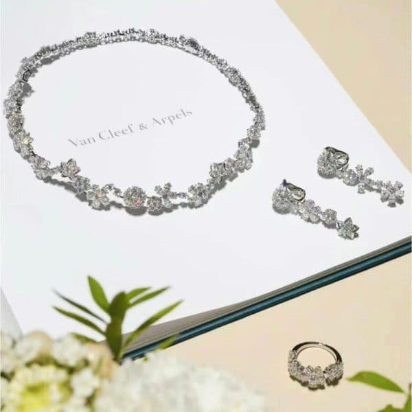van cleef high end jewelry price