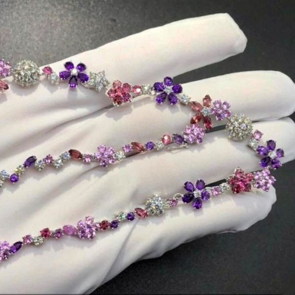 van cleef high end jewelry price