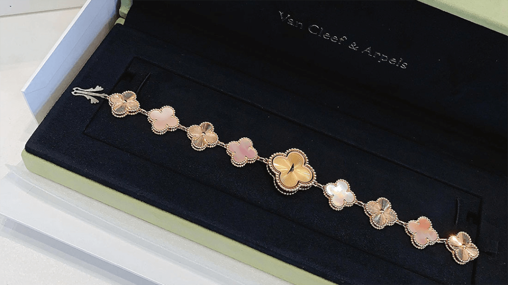 Van Cleef & Arpels 5 Motifs Bracelet Dupe