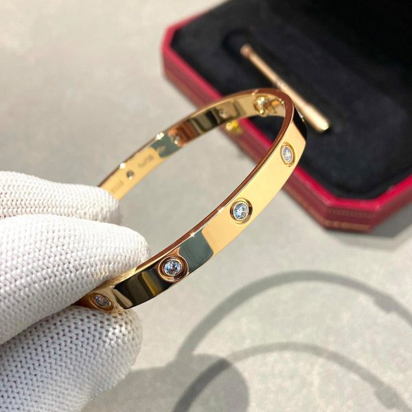 cartier 10 diamond love bracelet copy