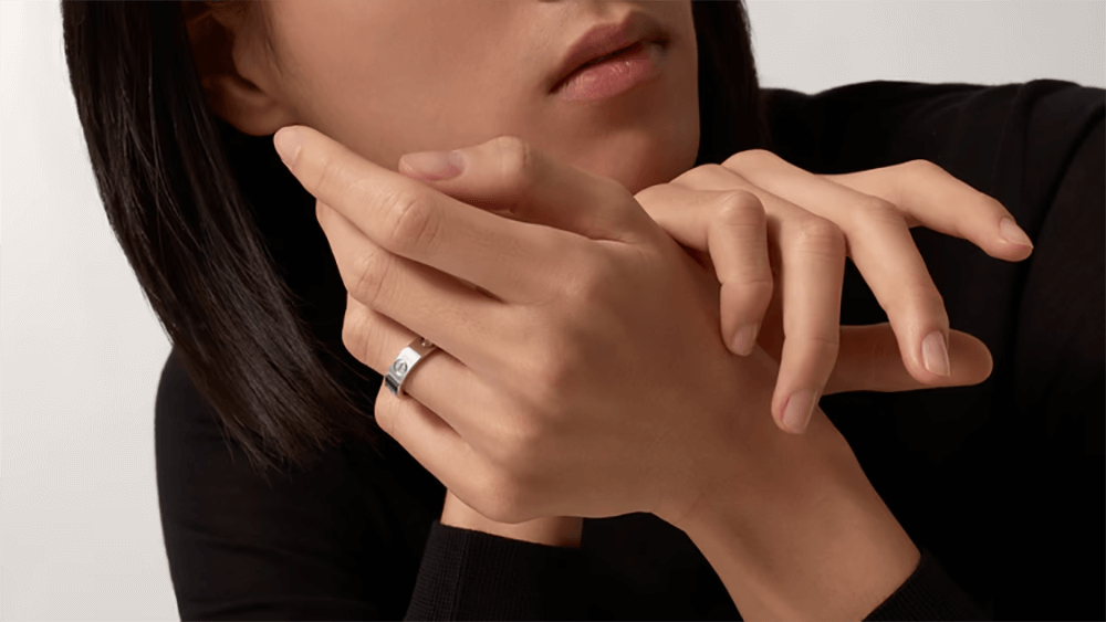 Fake cartier love ring