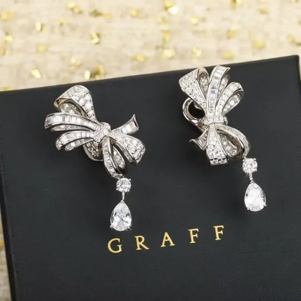 Graff Tilda's Bow Classic Diamond Drop Earrings fake