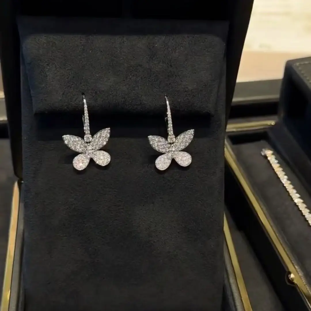 18K White Gold Graff Pavé Pavé Butterfly Diamond Drop Earrings fake 18K White Gold Graff Pavé Pavé Butterfly Diamond Drop Earrings fake