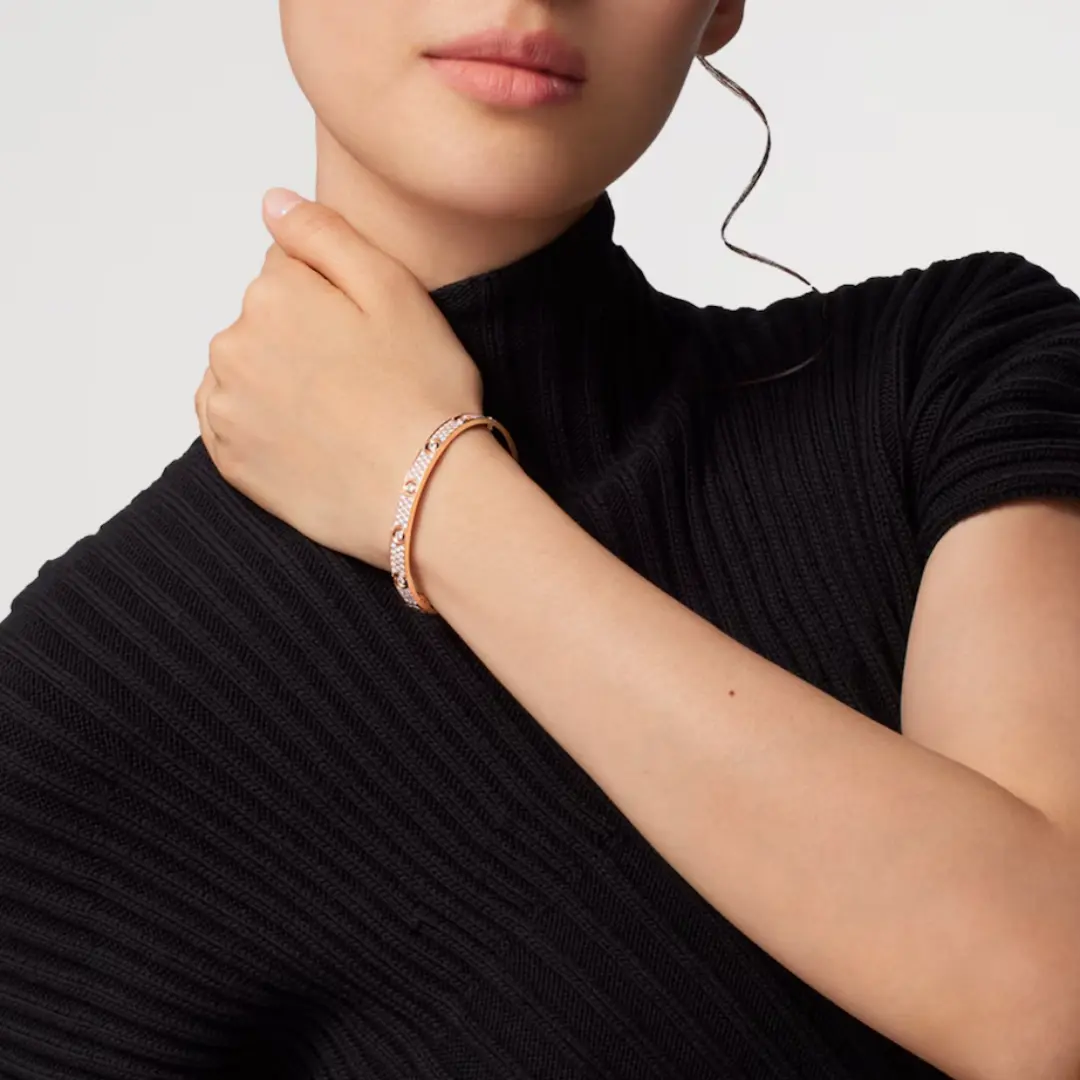 Cartier Love Bracelet Classic Model Paved 10 Diamonds fake dupe Cartier Love Bracelet Classic Model Paved 10 Diamonds fake dupe